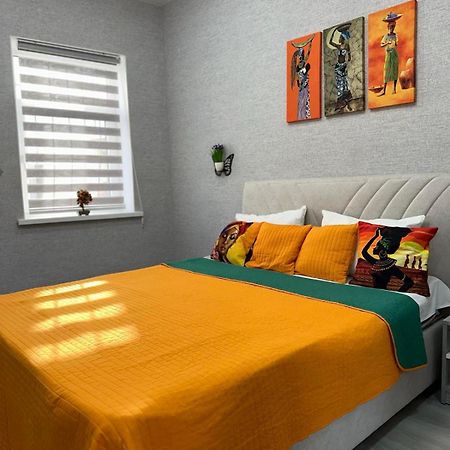 Kuznechnaya Street Apartment Харков Екстериор снимка