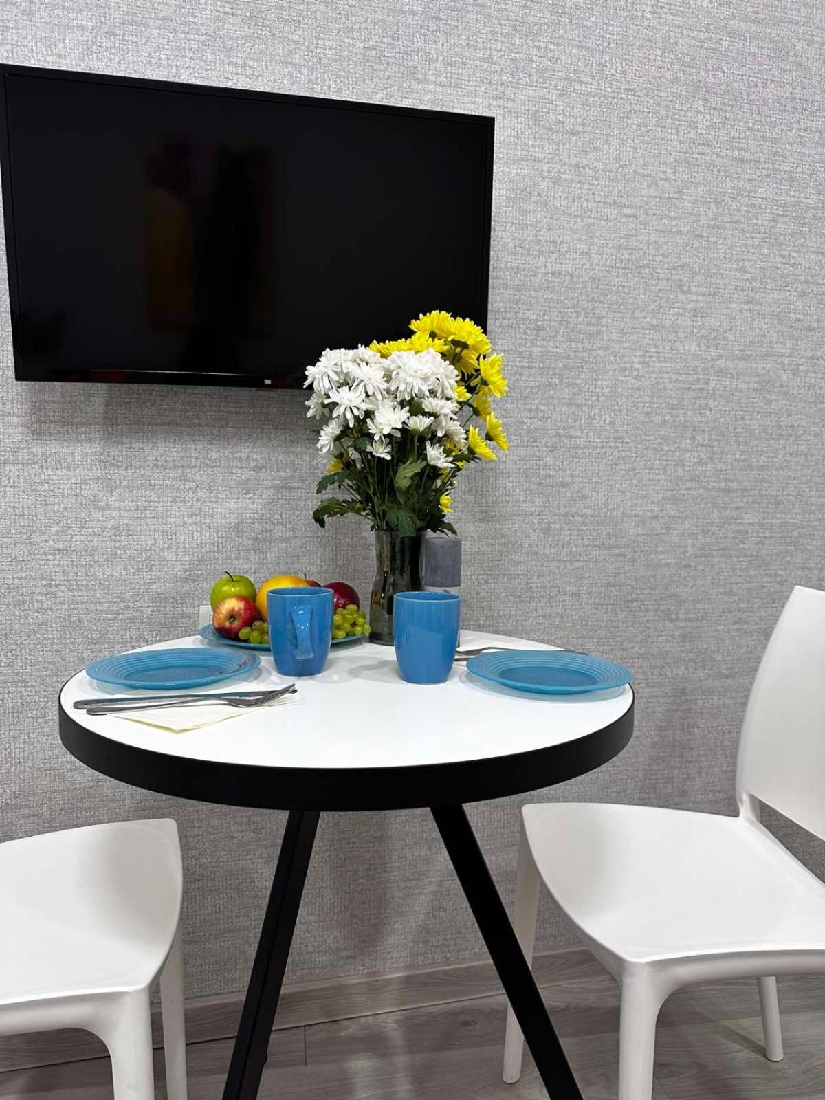 Kuznechnaya Street Apartment Харков Екстериор снимка