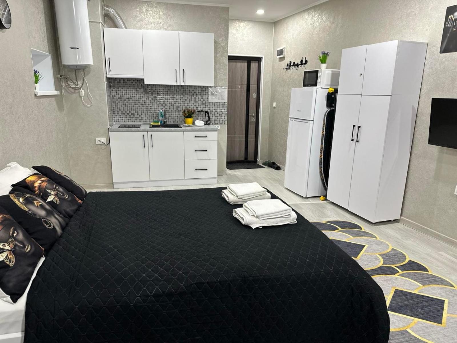 Kuznechnaya Street Apartment Харков Екстериор снимка